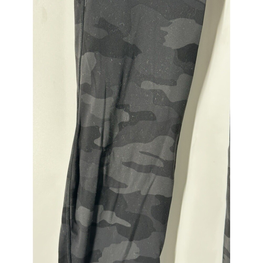 Lululemon Base Pace High-Rise Tight 28" *Brushed Nulux Camo Deep Coal Size 6 - Picture 5 of 12